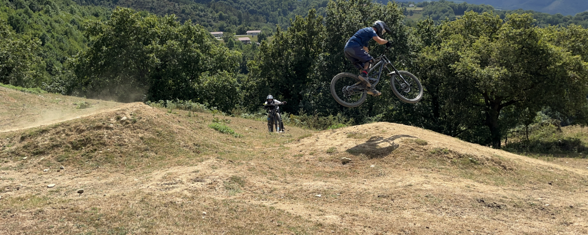 vtt-descente-stage-ecole-babike-pays-basque-rando-guide-moniteur-mcf